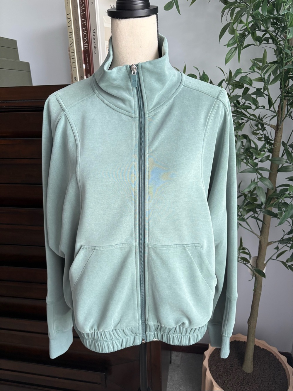 Lululemon Brushed Softstreme Funnel-Neck Zip Up Size 10